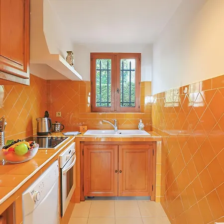 Le Jardin Du Poete Yourhosthelper Holiday home *