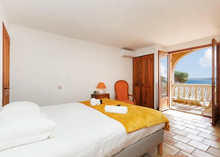 Le Jardin Du Poète Yourhosthelper Sainte-Maxime