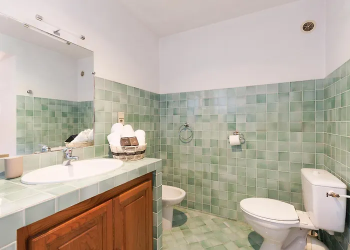 Le Jardin Du Poete Yourhosthelper Feriehus